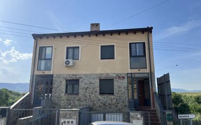 Exterior view of Single-family semi-detached for sale in Espirdo  with Heating and Terrace