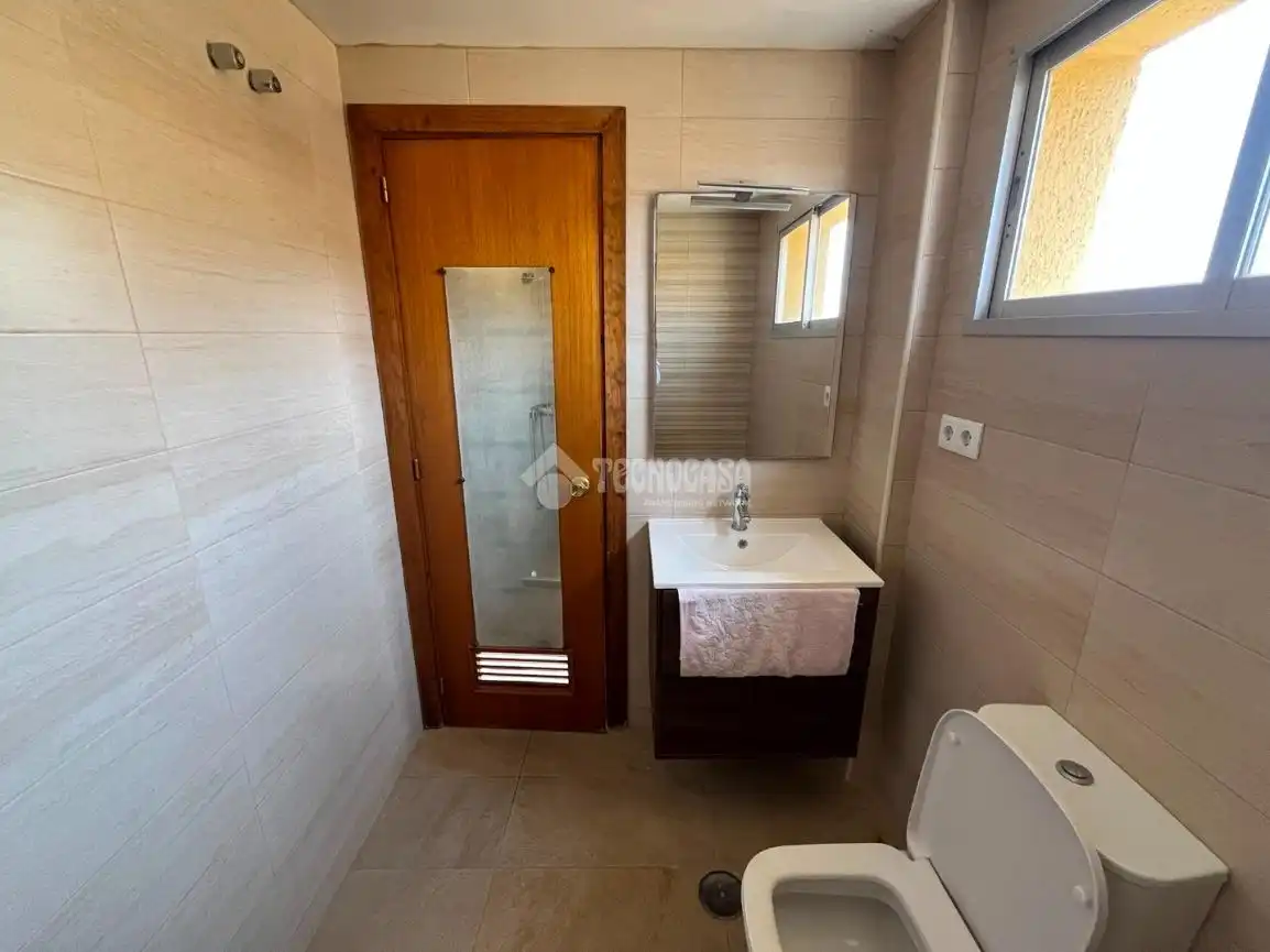 Bany de Pis en venda en Marbella amb Terrassa i Balcó