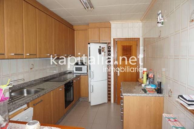 Casa-chalet en Venta en Castelló de Rugat