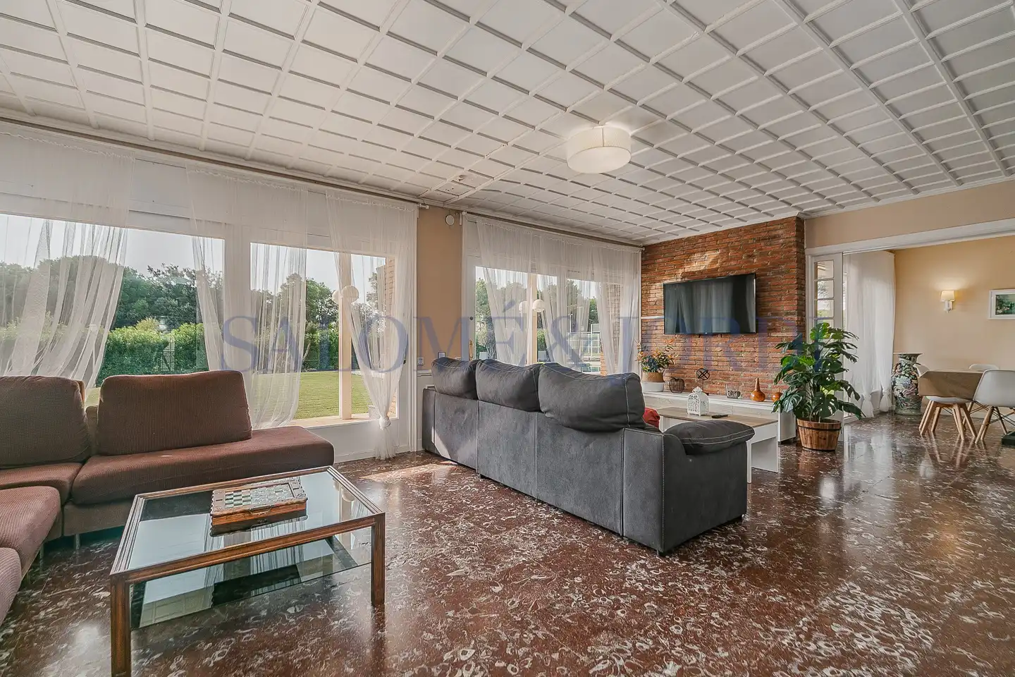 Sala d'estar de Casa o xalet en venda en Cardedeu amb Aire condicionat, Calefacció i Jardí privat