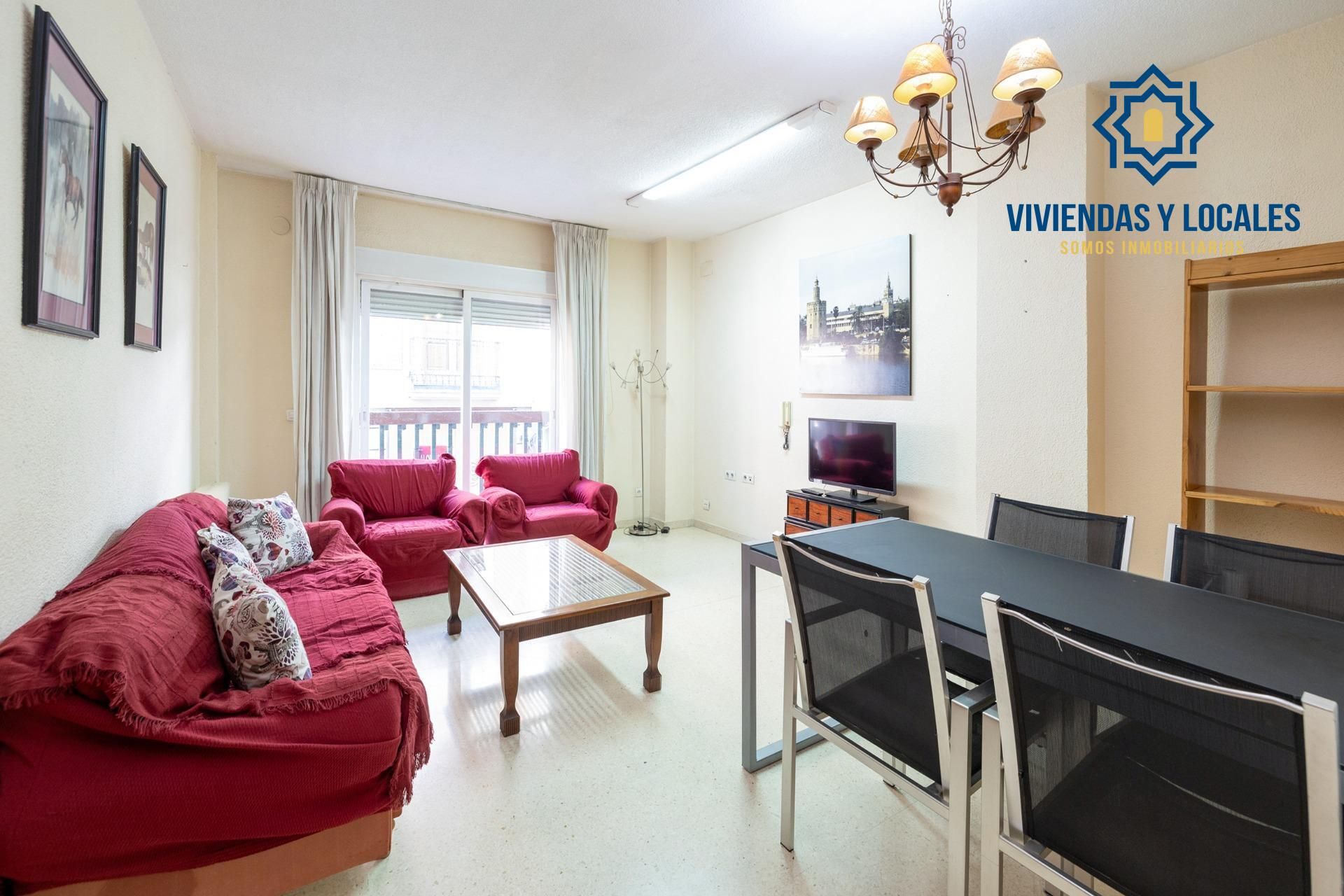 Sala d'estar de Pis en venda en  Granada Capital amb Calefacció i Terrassa