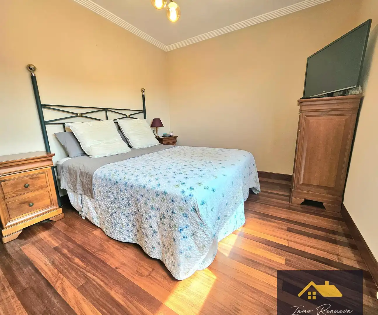 Bedroom of Flat for sale in Etxebarri, Bizkaia