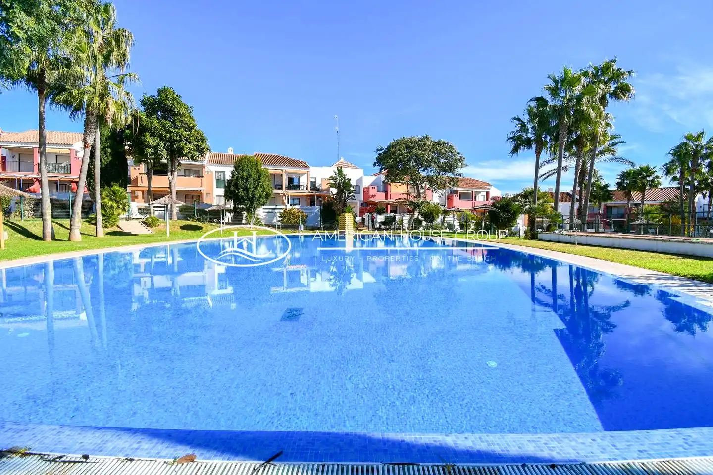 Swimming pool of Apartments for sale in Chiclana de la Frontera  with Air Conditioner, Heating and Private garden