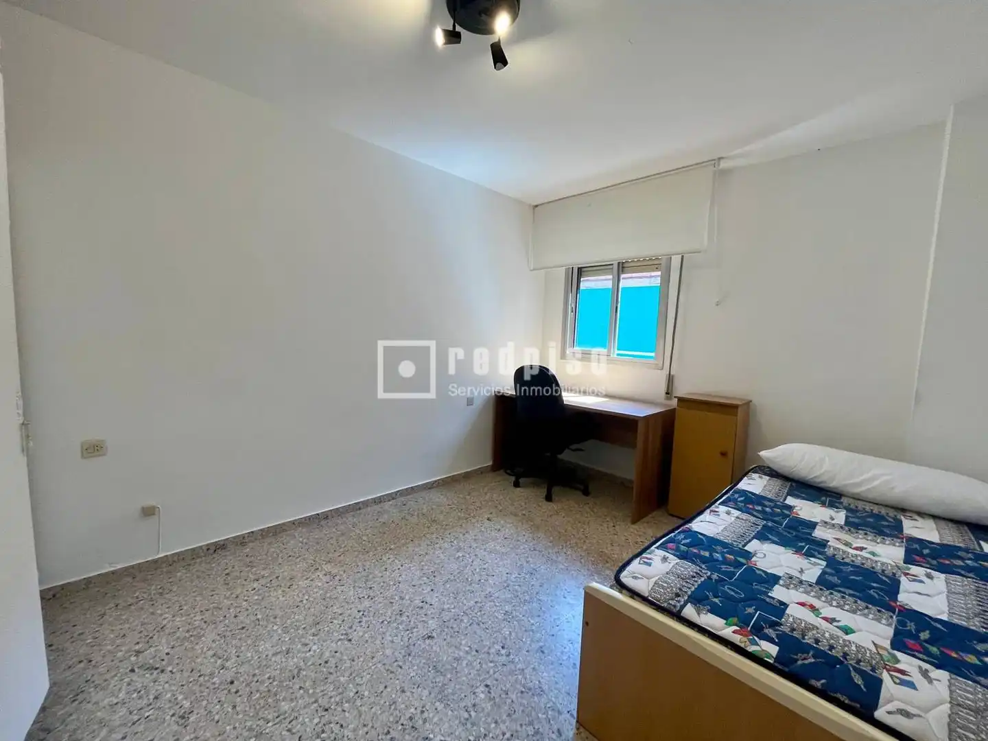 Habitación de Piso de alquiler en Granada con Aire acondicionado, Calefacción y Terraza