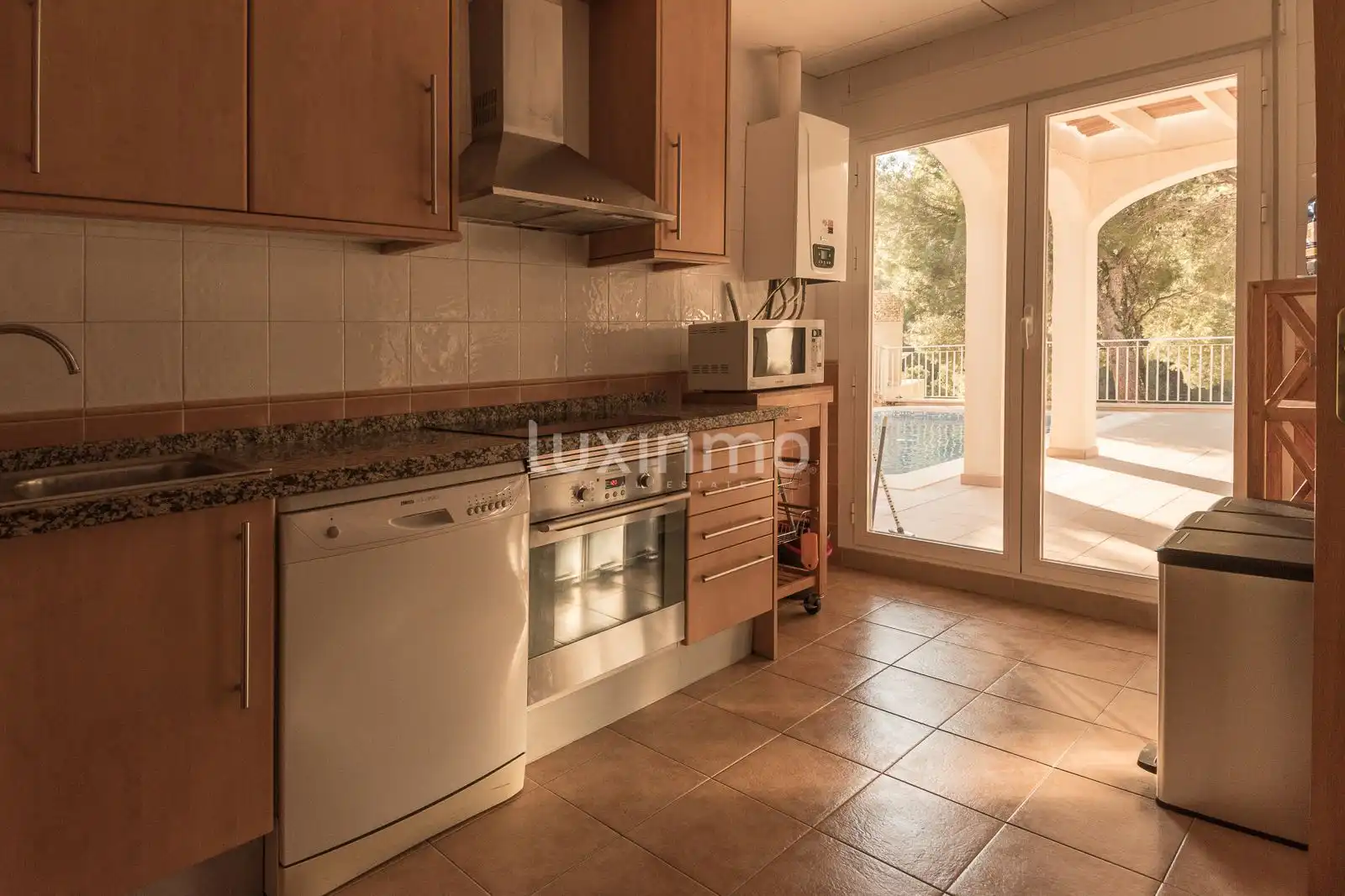 Cocina de Casa o chalet en venta en Altea con Aire acondicionado, Calefacción y Jardín privado