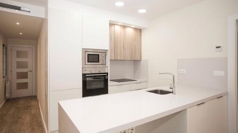 Foto 3 de Piso en venta en Carrer de Violant D'hongria Reina D'aragó, Sants, Barcelona