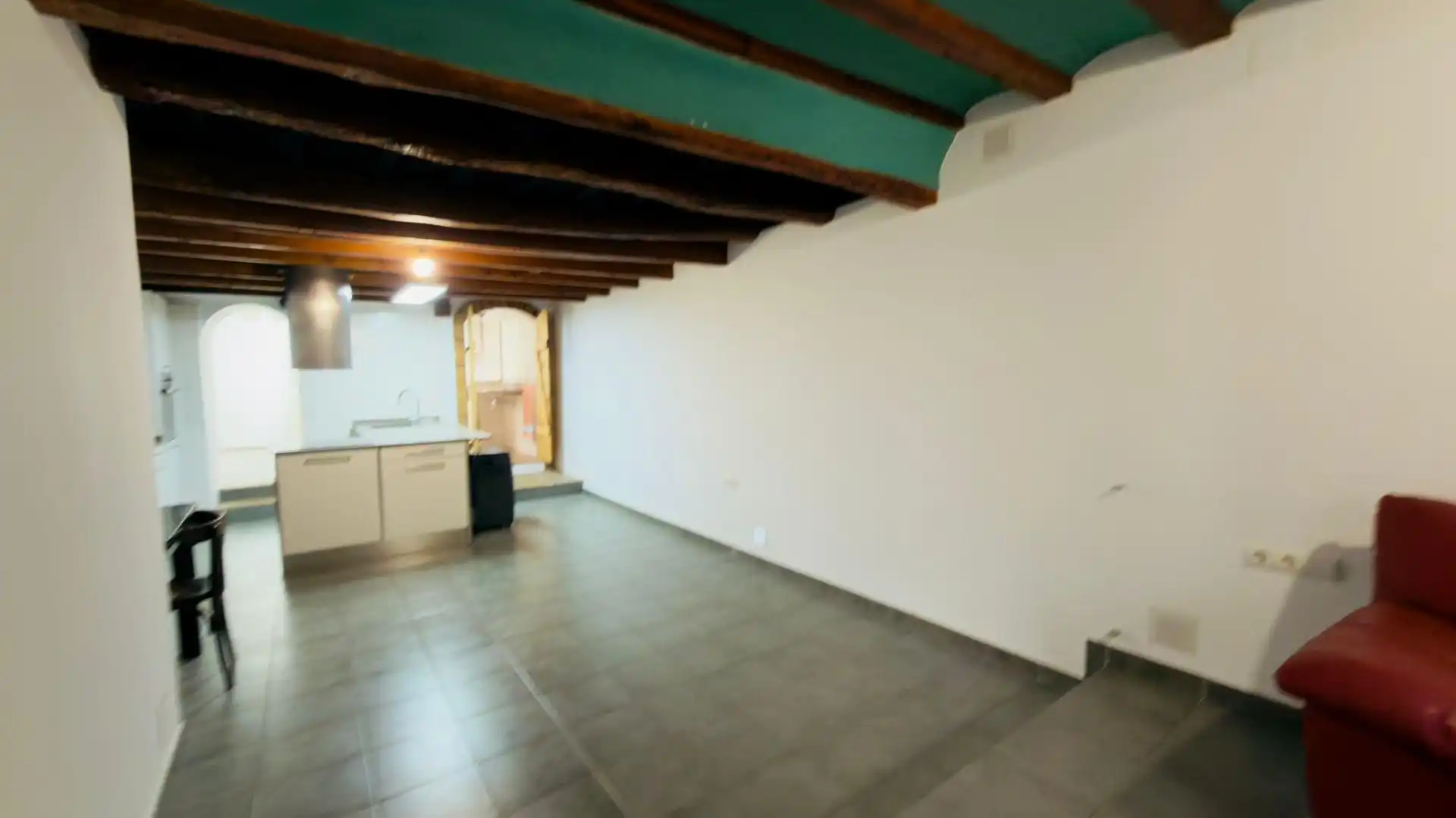 Piso en venta en Vilanova i la Geltrú con Terraza, Amueblado y Balcón