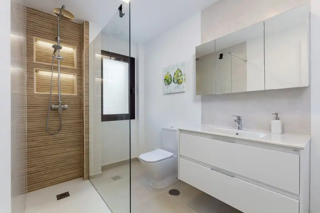 Home with pool for sale in Nueva Andalucía, imagen 8