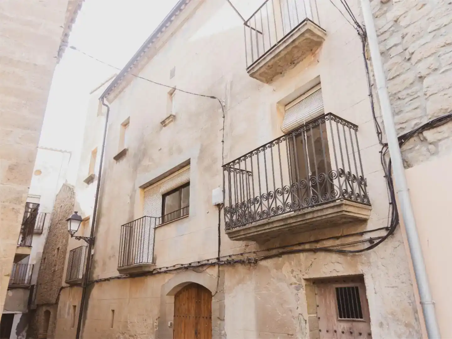 Vista exterior de Casa adosada en venda en Els Plans de Sió
