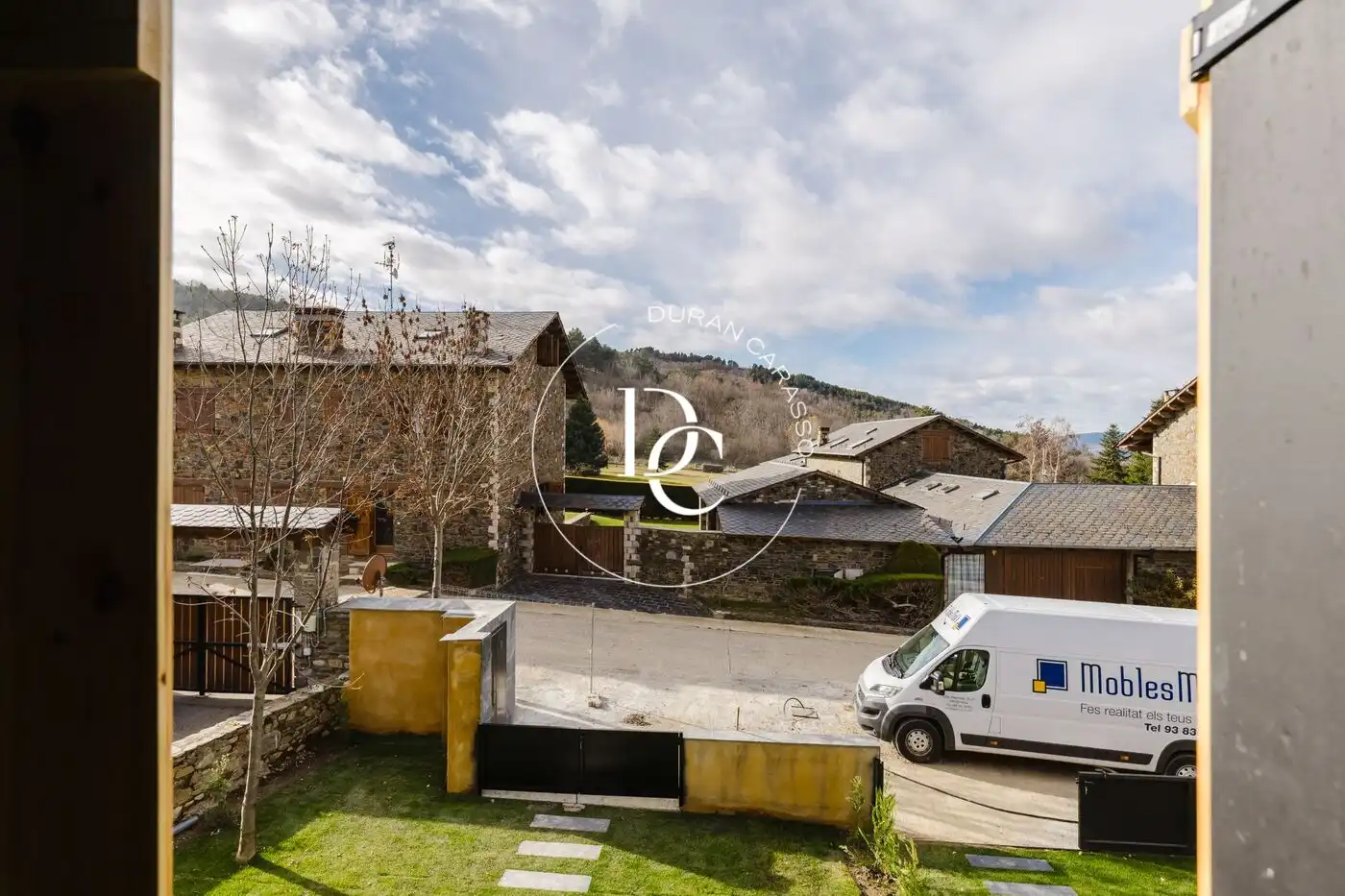 Vista exterior de Casa o chalet en venta en Puigcerdà con Jardín privado