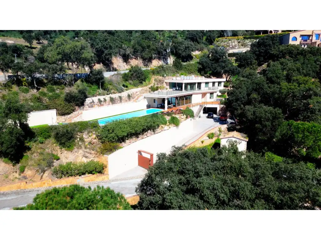 Casa amb piscina en venda a Calle Roca Vila 1021, imagen 34