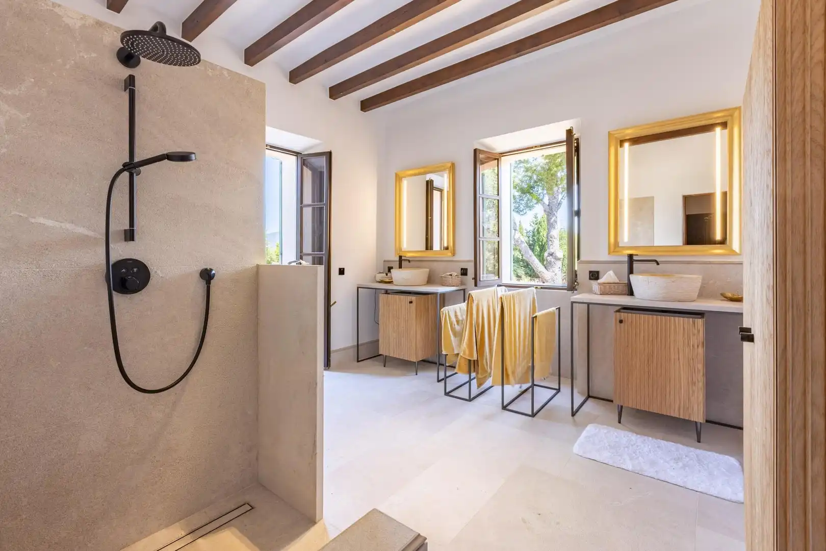 Bany de Finca rústica en venda en  Palma de Mallorca amb Aire condicionat, Calefacció i Jardí privat