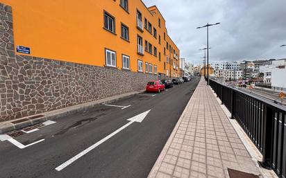 Vista exterior de Pis en venda en Arucas amb Balcó