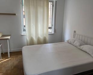 Bedroom of Flat to rent in Salamanca Capital  with Heating, Terrace and Balcony