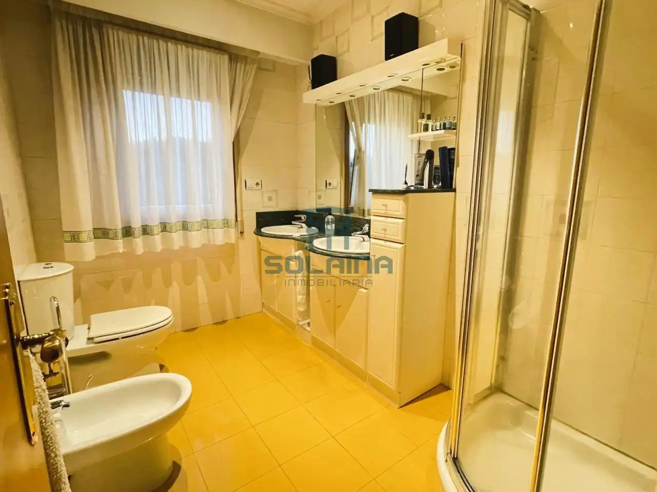 Bathroom of Houses for sale in Ourense Capital   with Heating, Private garden and Terrace
