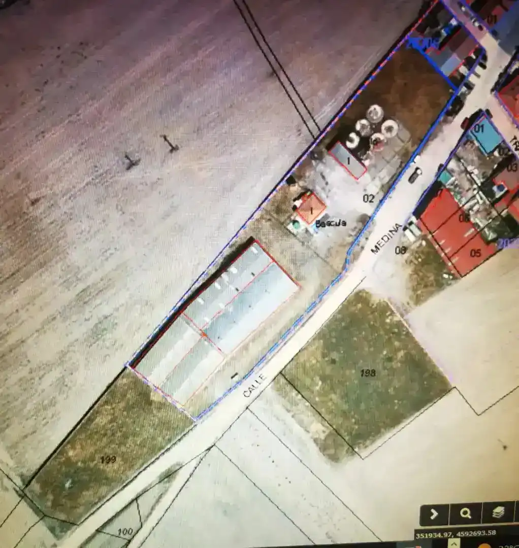Nave industrial en venta en Valdestillas