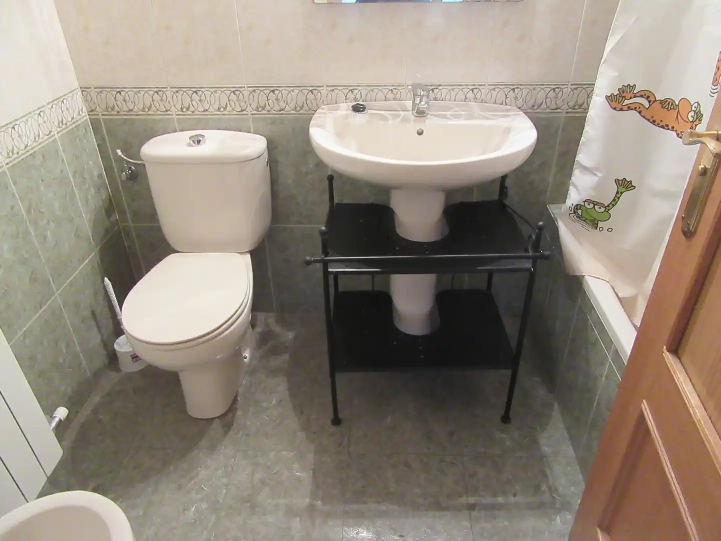 Badezimmer von Wohnung zur Miete in Zaragoza mit Heizung, Parkett und Terrasse