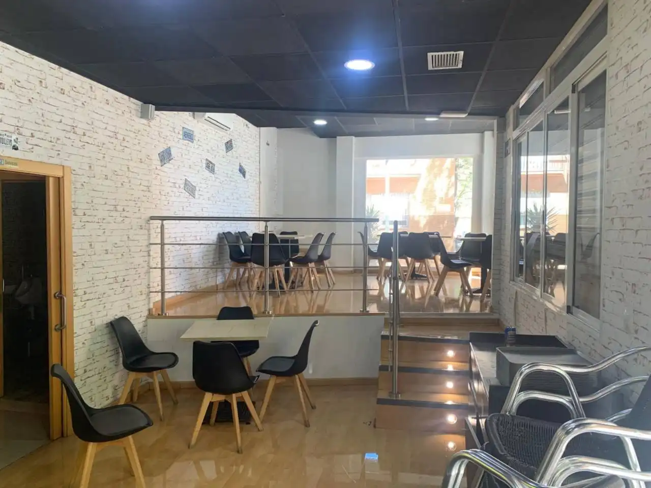Local commercial à vendre à Centro - Casco antiguo, imagen 2