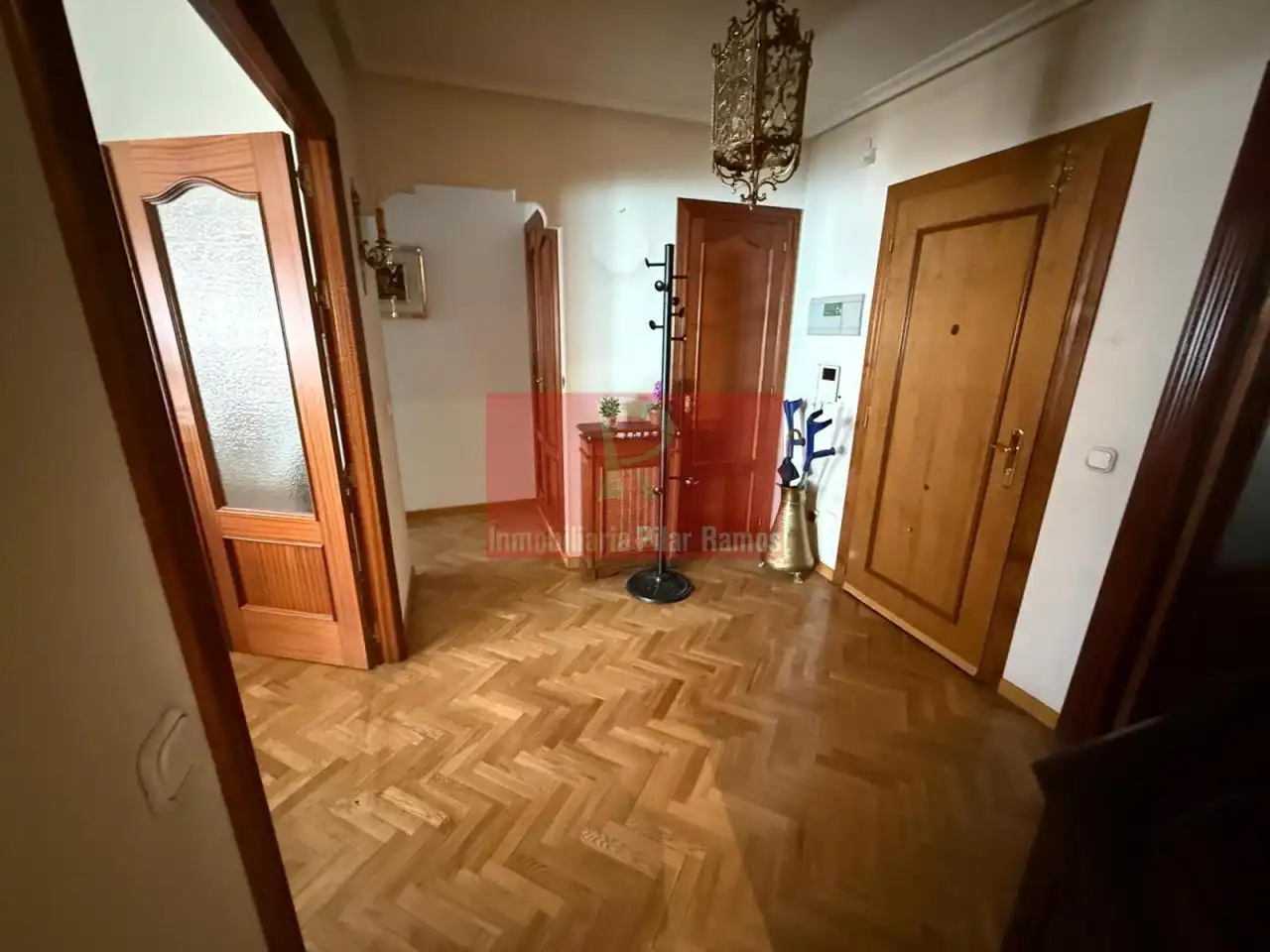 Piso en venta en León Capital  con Calefacción, Parquet y Terraza