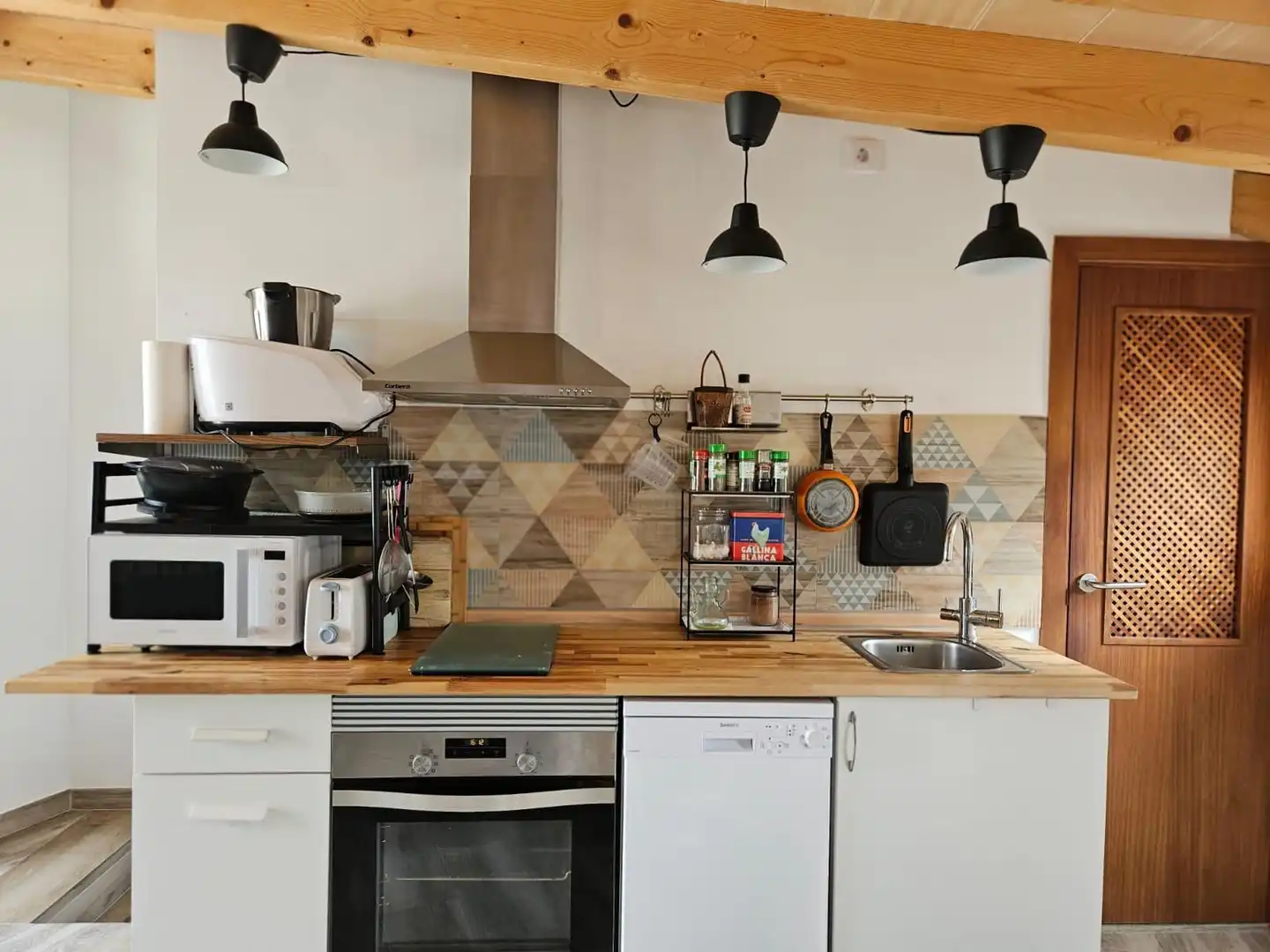 Cuina de Casa o xalet en venda en Mancor de la Vall amb Aire condicionat, Terrassa i Moblat