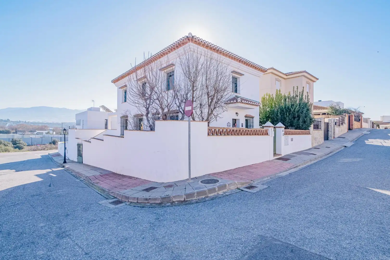 Vista exterior de Casa o chalet en venta en Alhendín con Aire acondicionado, Calefacción y Jardín privado