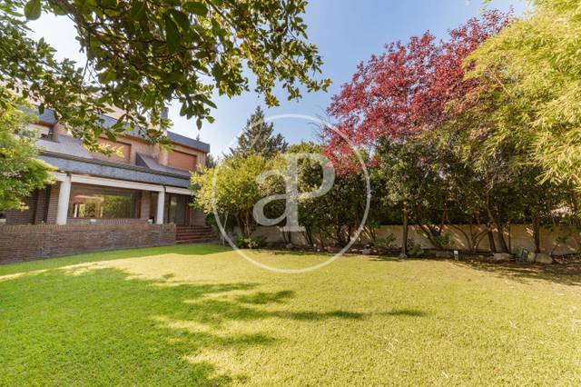 Casa adosada en Alquiler en Marazuela - El Torreón