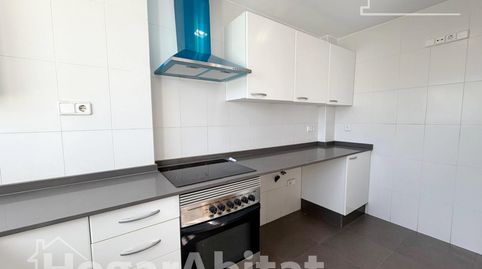 Foto 5 de Casa adosada en venta en Calle Pascual y Genis, Benaguasil, Valencia