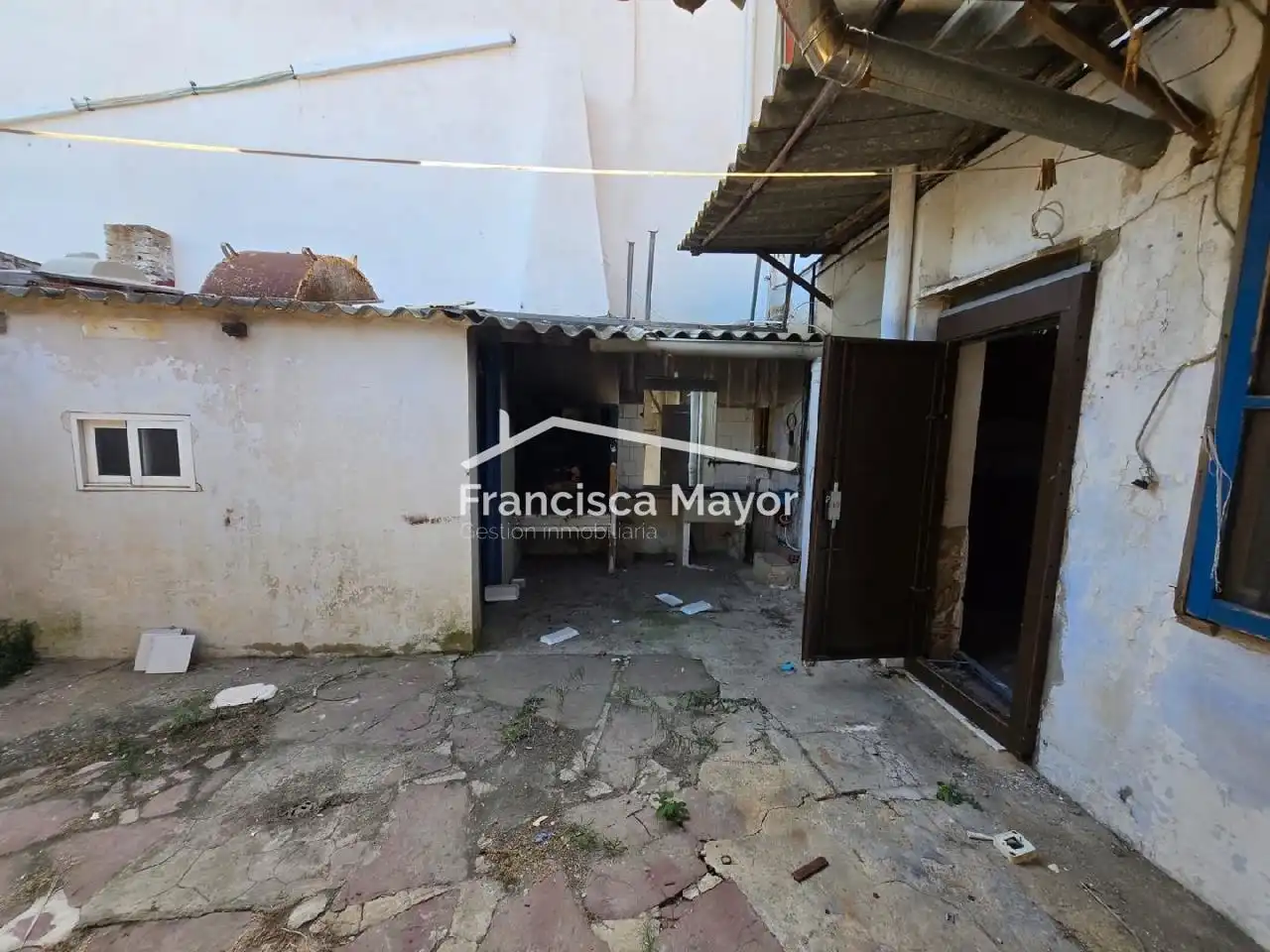 Erdgeschoss zum Verkauf in Valencia mit Terrasse