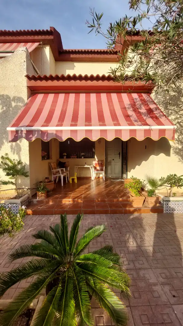 Terrasse von Haus oder Chalet zum Verkauf in La Manga del Mar Menor mit Klimaanlage, Privatgarten und Terrasse