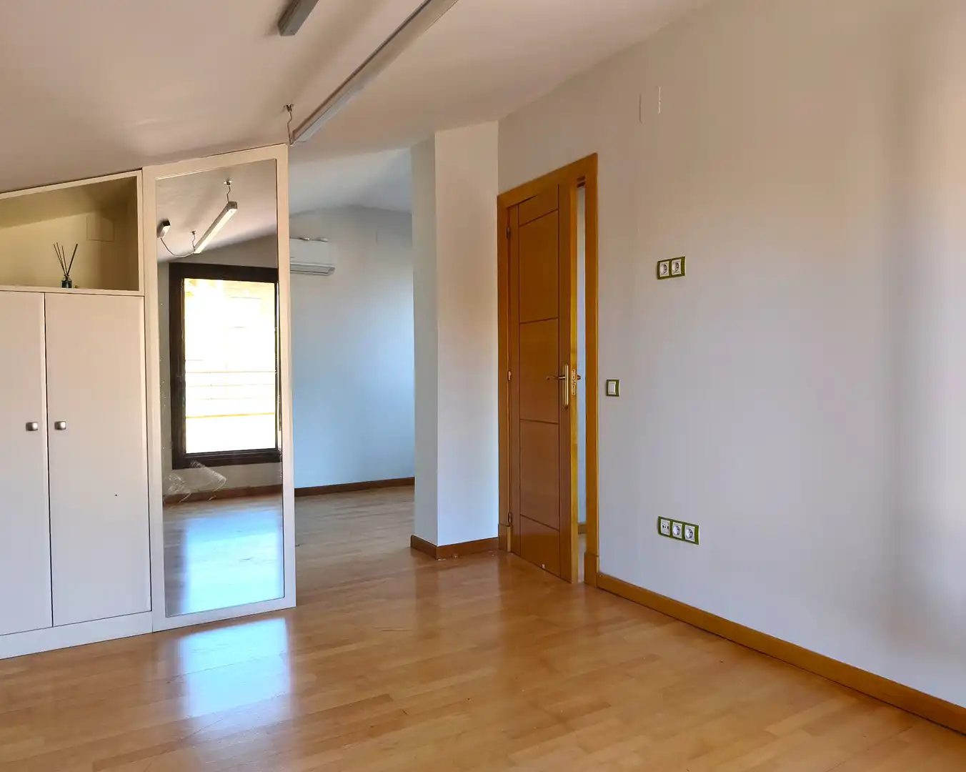 Casa o chalet en venta en Zaragoza con Aire acondicionado, Jardín privado y Parquet