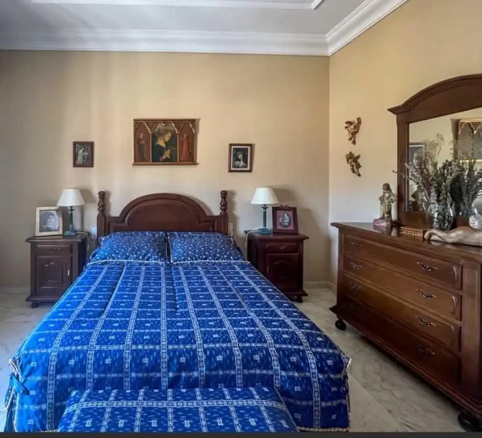 Dormitori de Casa o xalet en venda en La Roda de Andalucía amb Aire condicionat, Terrassa i Moblat