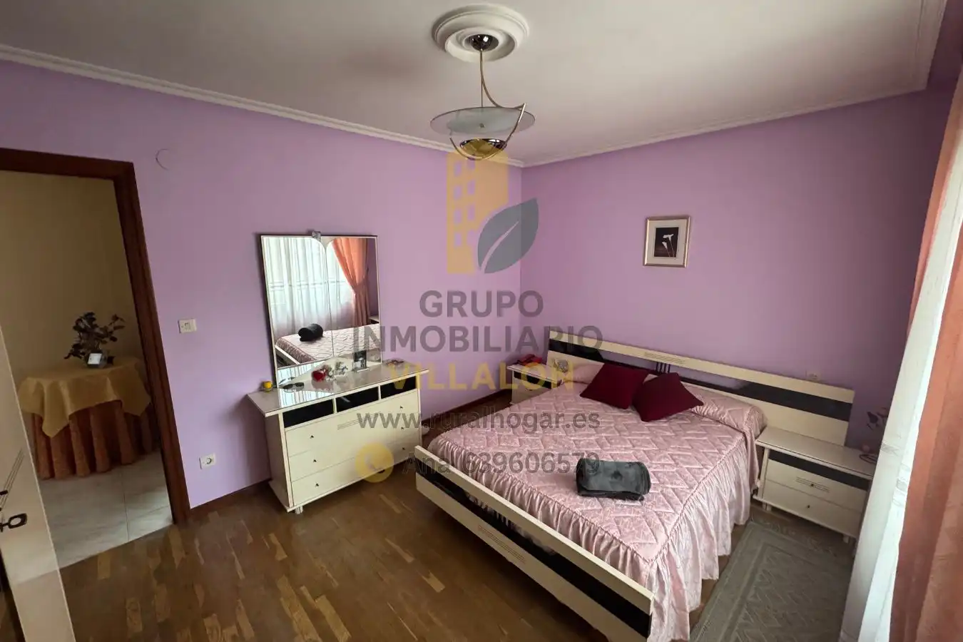 Bedroom of Flat for sale in León Capital   with Heating, Terrace and Furnished