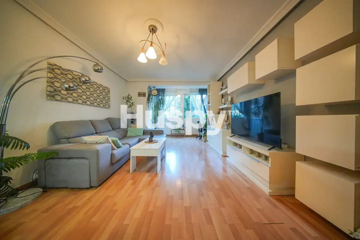 Wohnzimmer von Erdgeschoss zum Verkauf in Villafontana - Estoril I