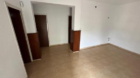 Foto 3 de Pis en venda a Sant Josep, 58, La Bisbal d'Empordà, Girona