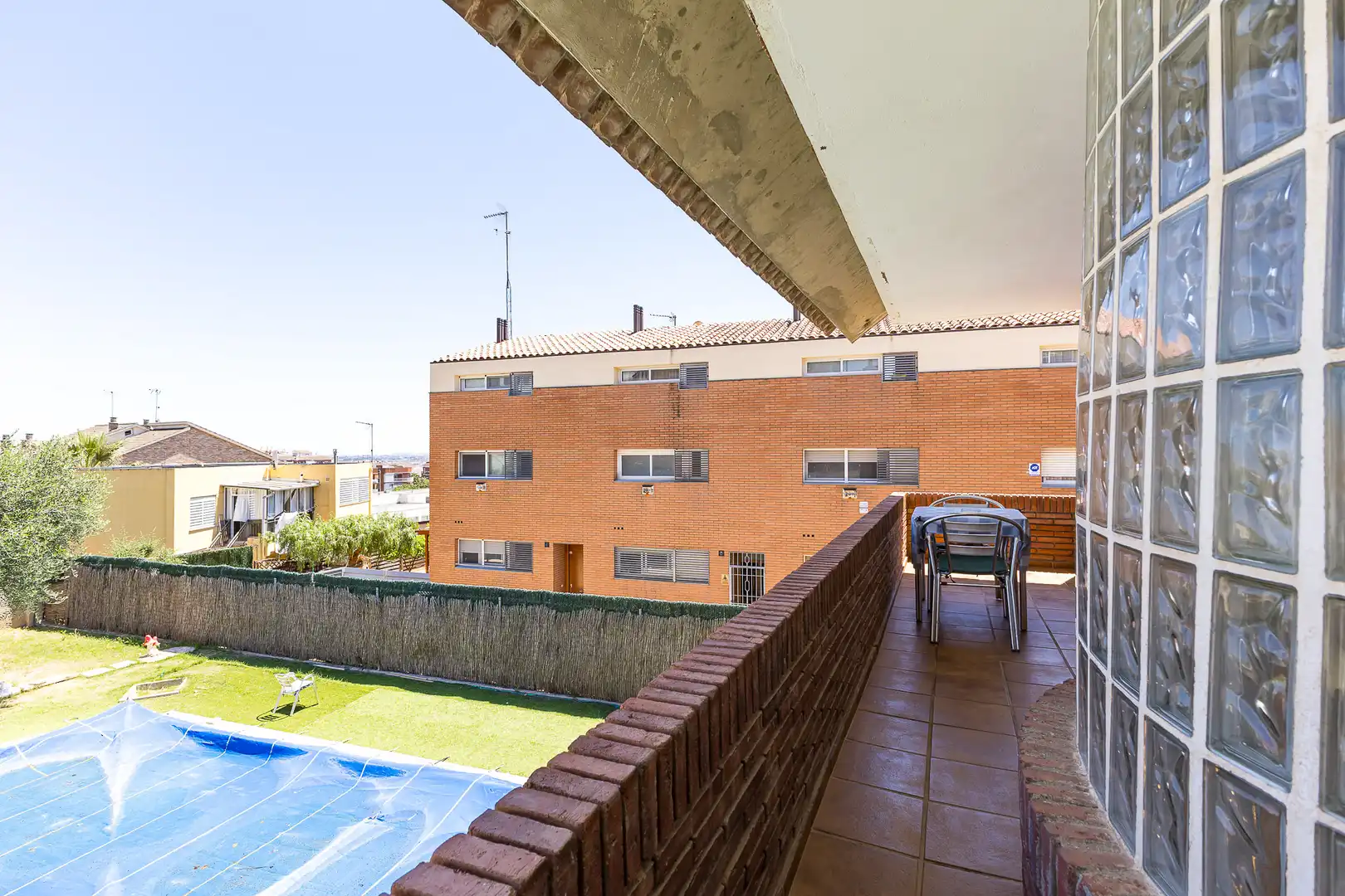 Terrassa de Casa o xalet en venda en Viladecans amb Calefacció, Jardí privat i Terrassa