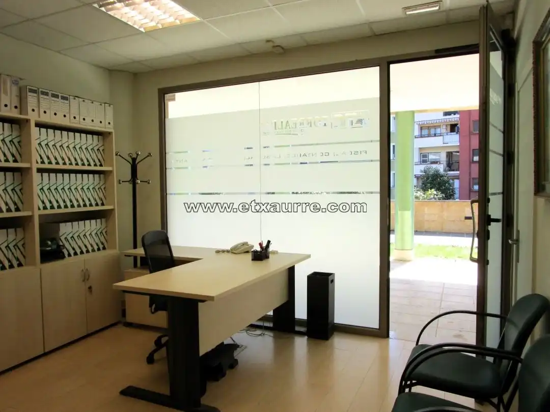 Oficina en venta en Laudio / Llodio con Aire acondicionado