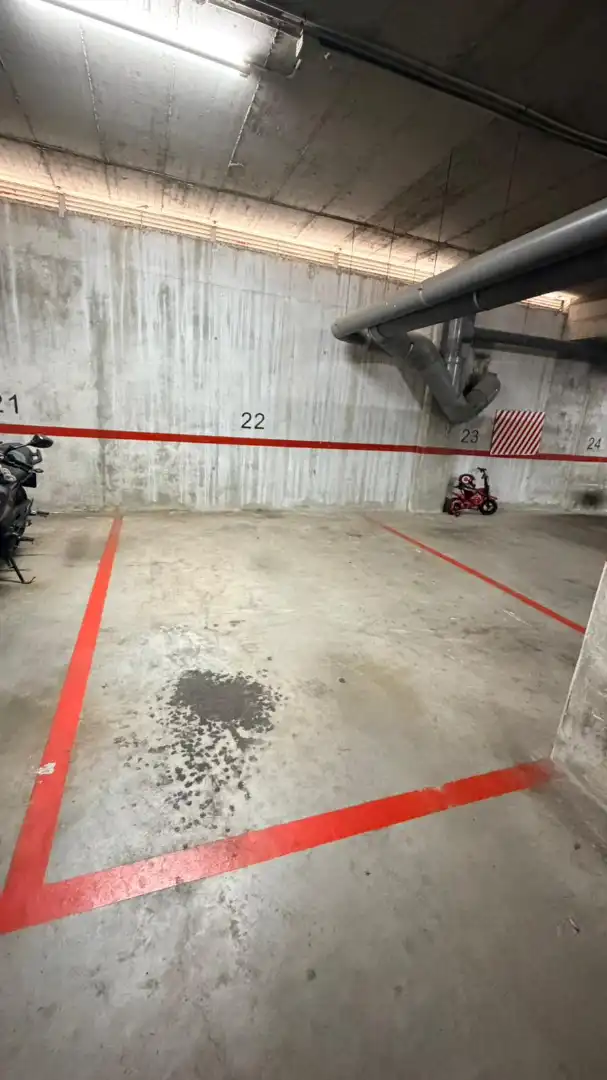 Parkplatz von Garage zum Verkauf in Badalona mit Alarm