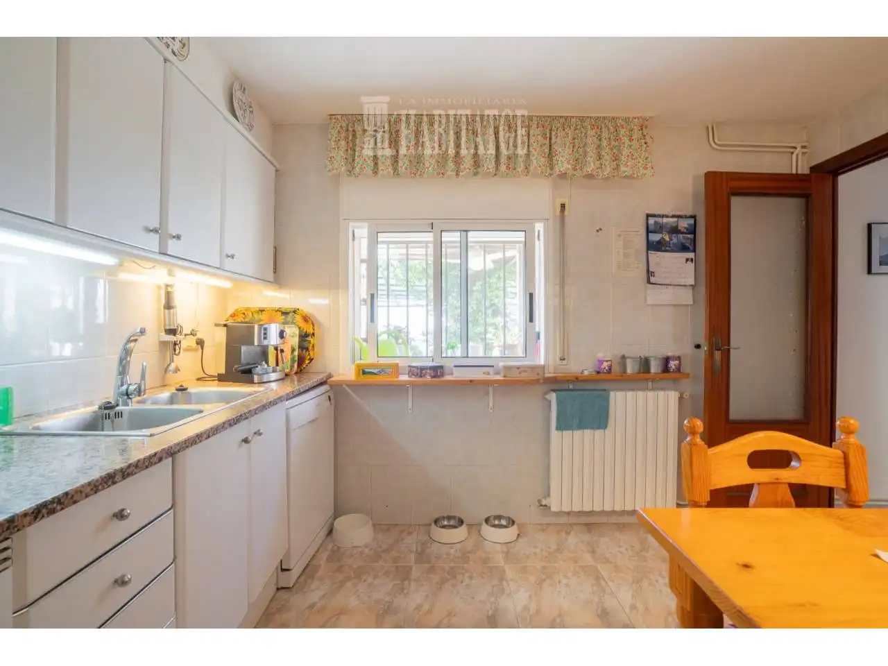 Kitchen of Houses for sale in Sant Hilari Sacalm  with Air Conditioner, Heating and Private garden