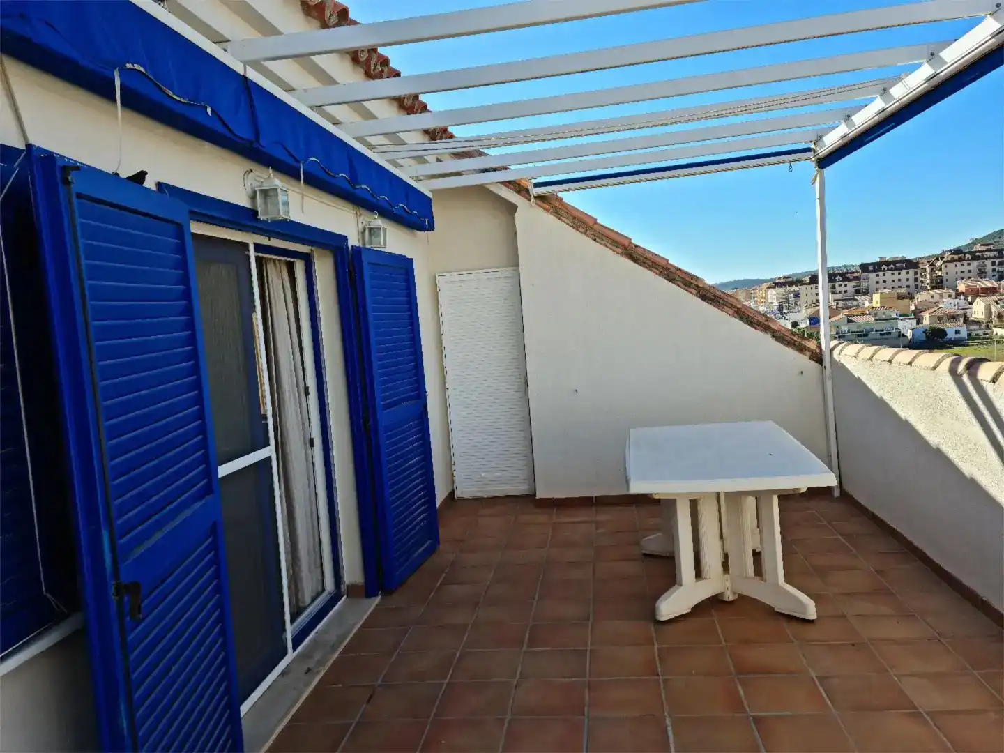 Terrassa de Àtic en venda en Manilva amb Aire condicionat i Piscina
