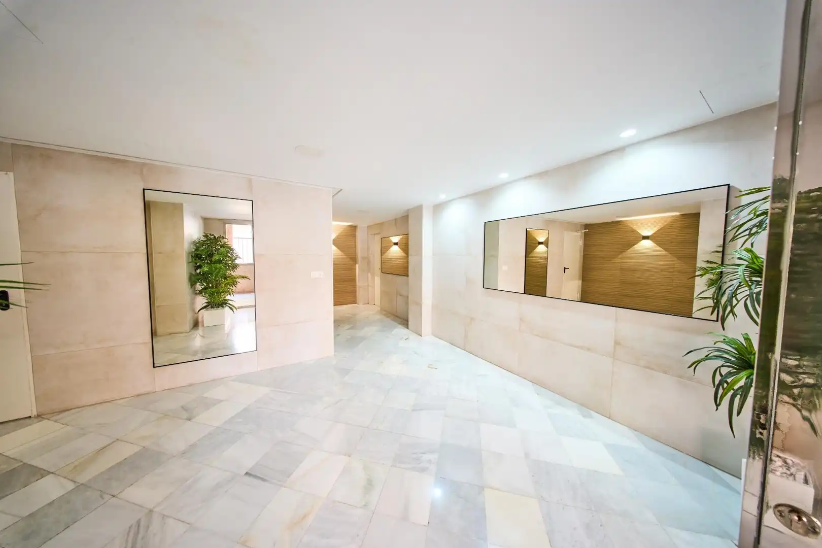 Flat for sale in Granada