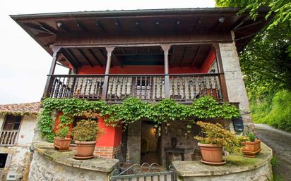 Vista exterior de Casa o xalet en venda en Cangas de Onís amb Terrassa