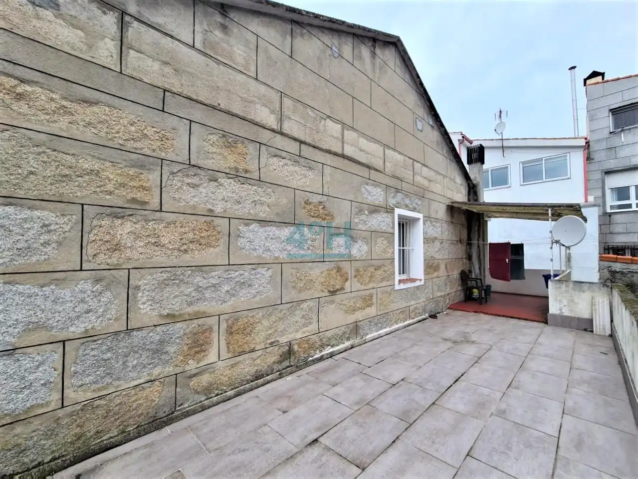 Vista exterior de Casa o xalet en venda en Ourense Capital  amb Calefacció, Jardí privat i Terrassa