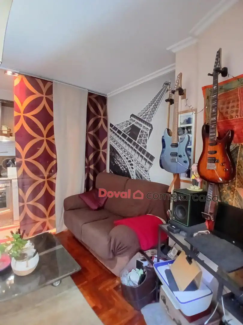 Living room of Flat for sale in Vigo   with Heating and Storage room