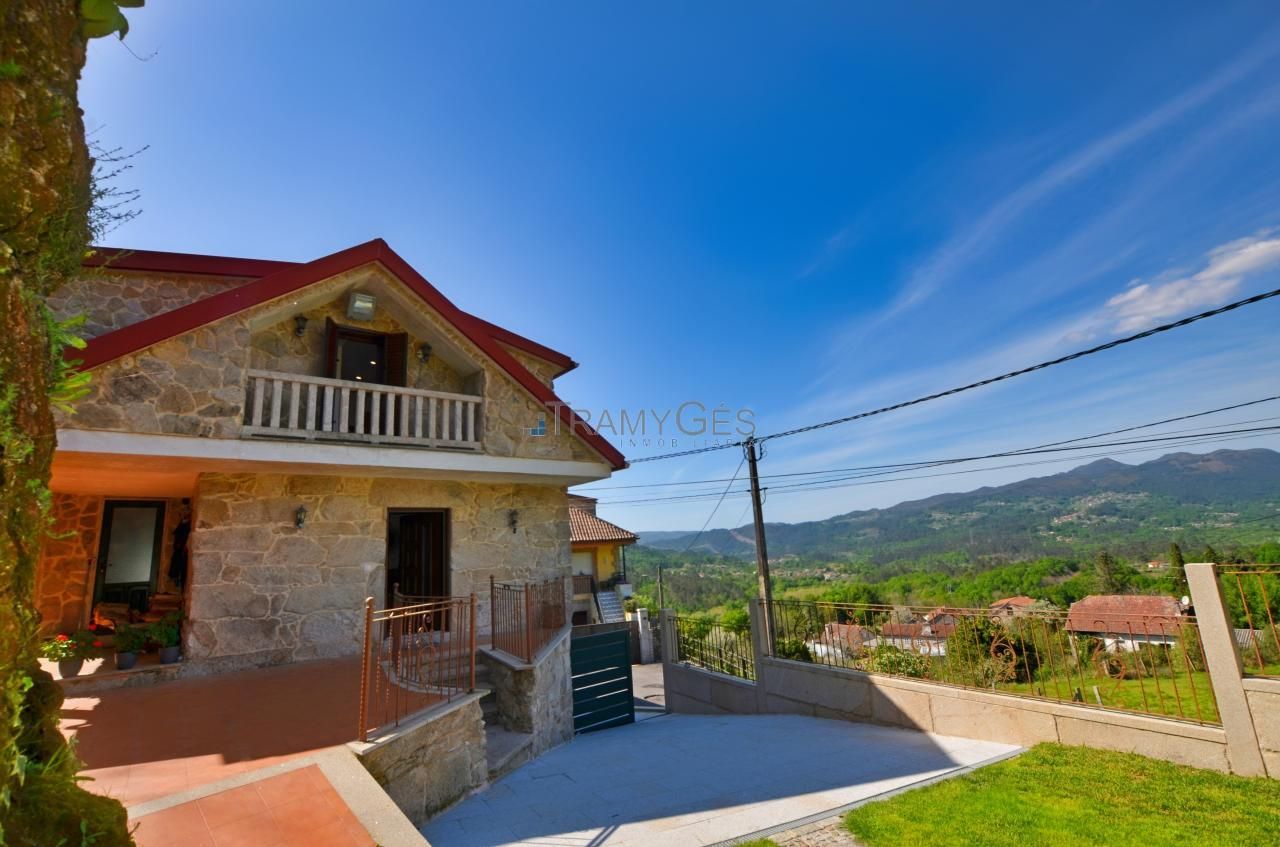 Vista exterior de Finca rústica en venta en Mondariz con Calefacción, Jardín privado y Trastero