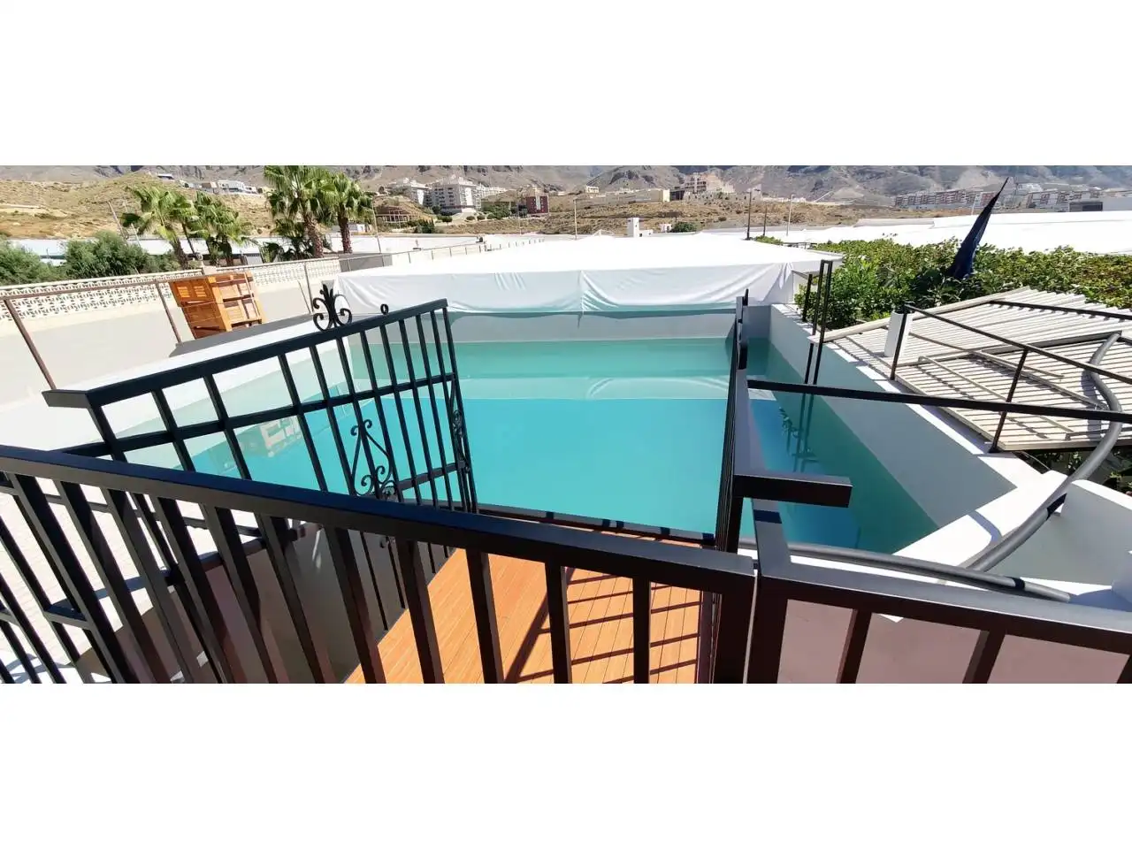 Piscina de Finca rústica en venta en Aguadulce