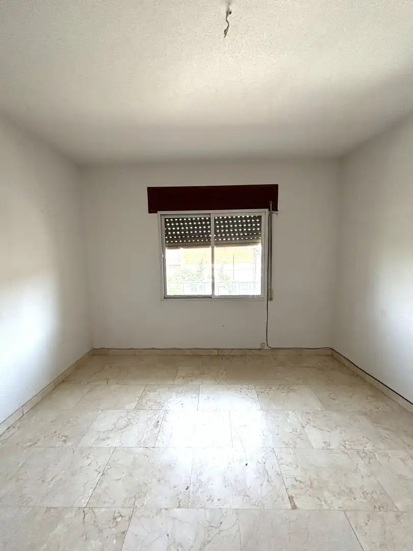 Bedroom of Flat for sale in Navahermosa  with Air Conditioner and Terrace