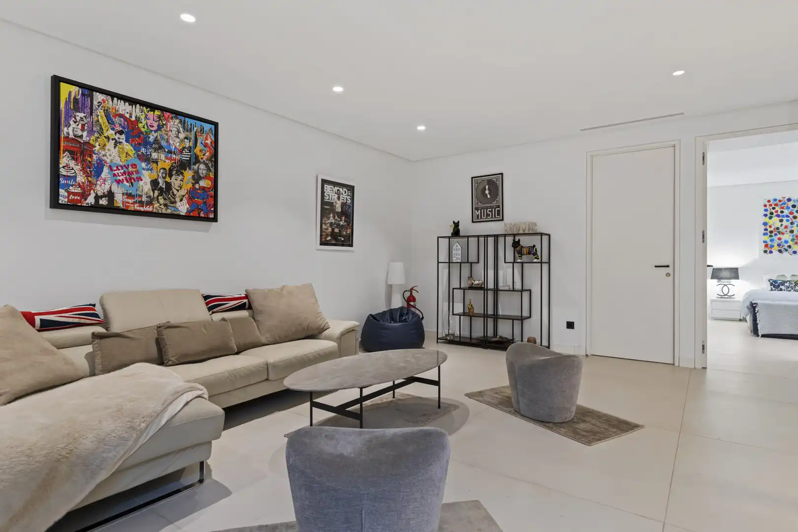 Sala de estar de Casa o chalet en venta en Marbella con Aire acondicionado, Jardín privado y Terraza