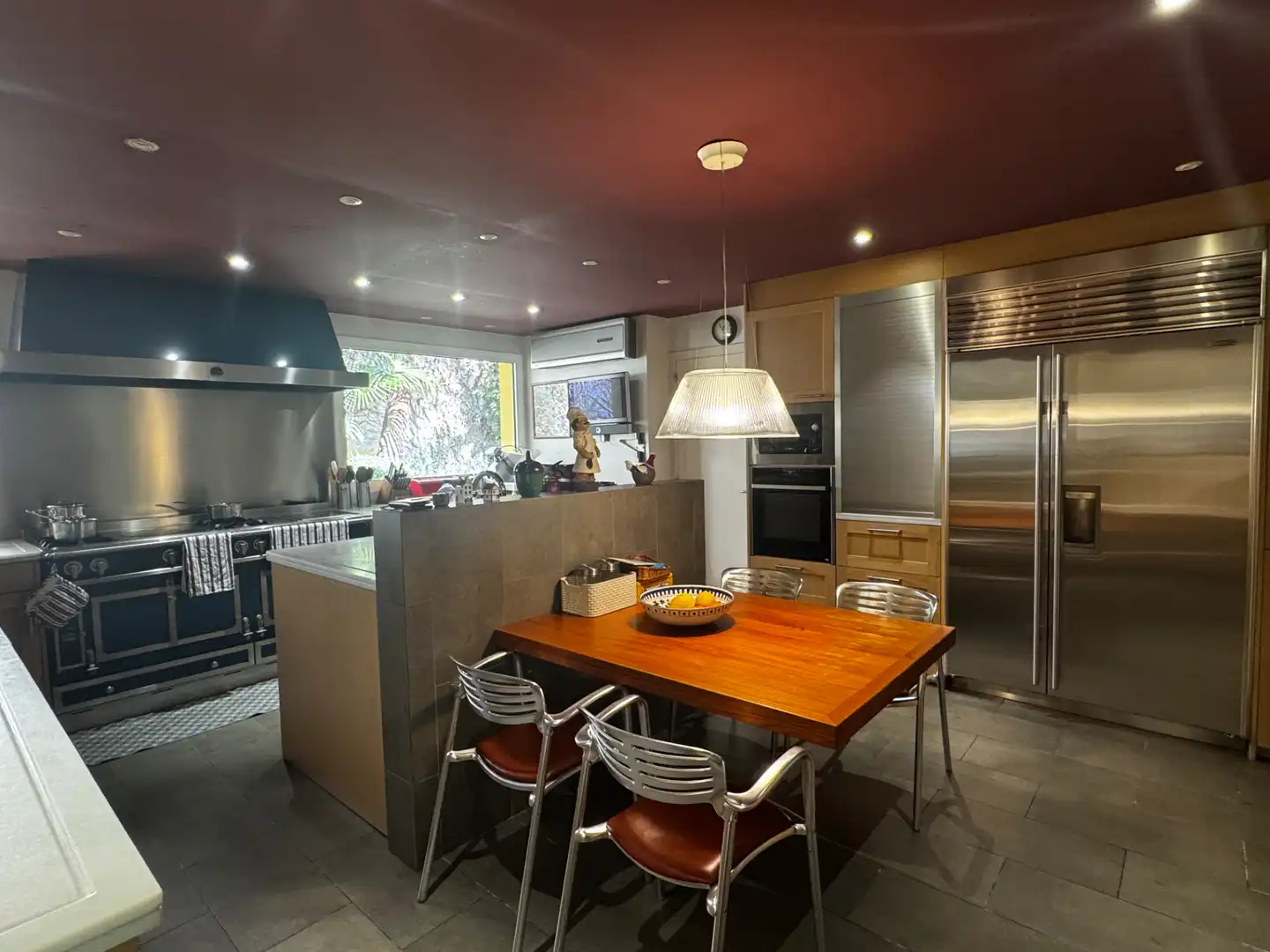 Cocina de Casa o chalet en venta en Badalona con Aire acondicionado, Calefacción y Jardín privado