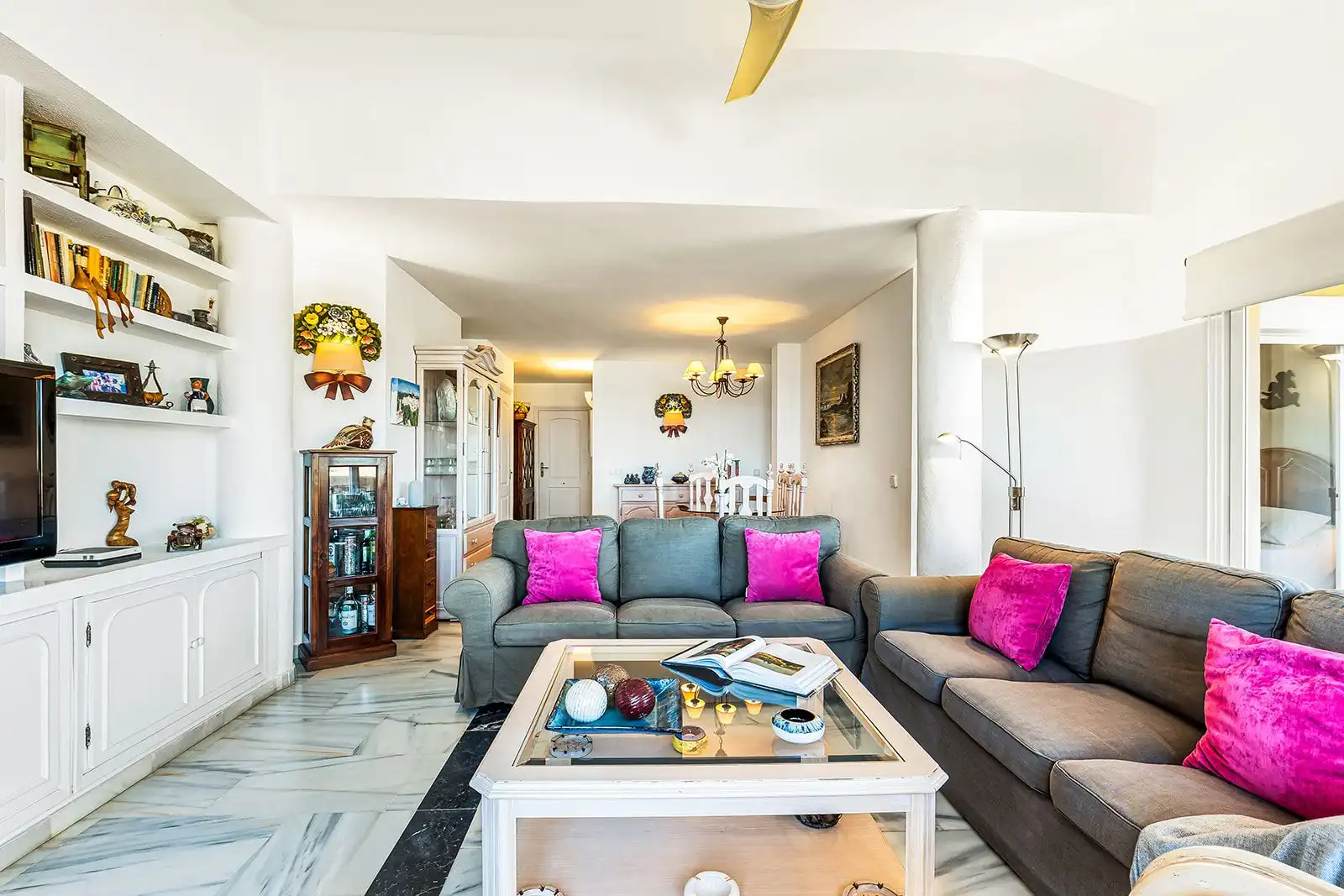 Sala d'estar de Apartament en venda en Mijas amb Terrassa, Moblat i Balcó