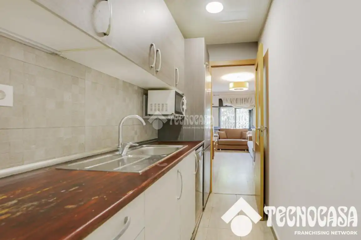Cocina de Piso en venta en Barcelona con Calefacción y Parquet